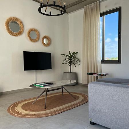 Cosy 2 Bedrooms Apts In Pereybere -Seasons Break Apartment Pereybere Beach Kültér fotó